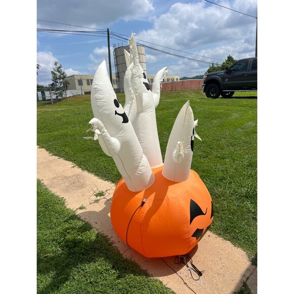 Halloween Inflatable Ghost Decoration With Pumpkin - Picture 3 of 4